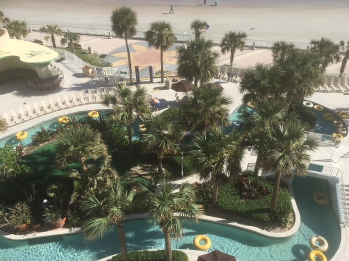 Ocean Walk Resort - Striking Ocean Front View Daytona Beach Bagian luar foto