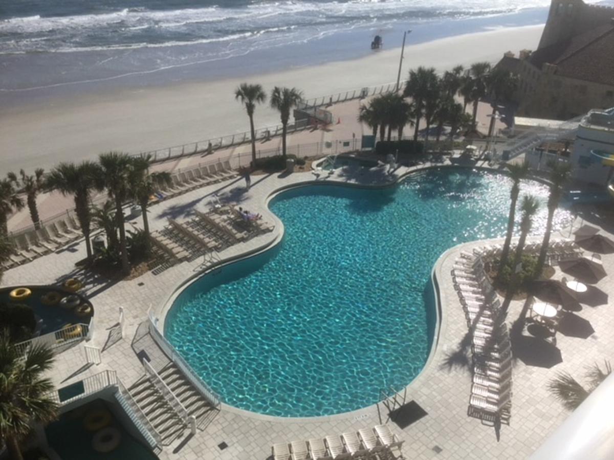 Ocean Walk Resort - Striking Ocean Front View Daytona Beach Bagian luar foto