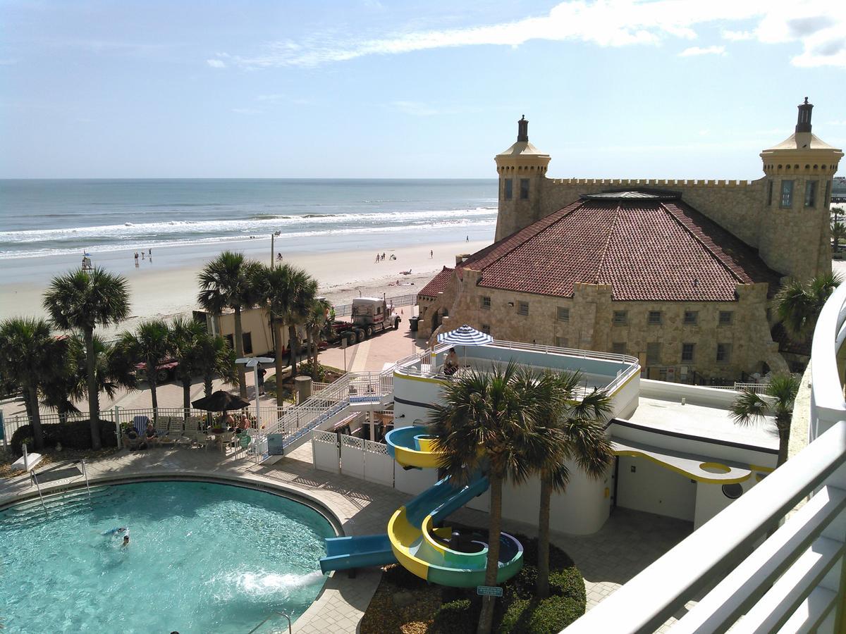 Ocean Walk Resort - Striking Ocean Front View Daytona Beach Bagian luar foto