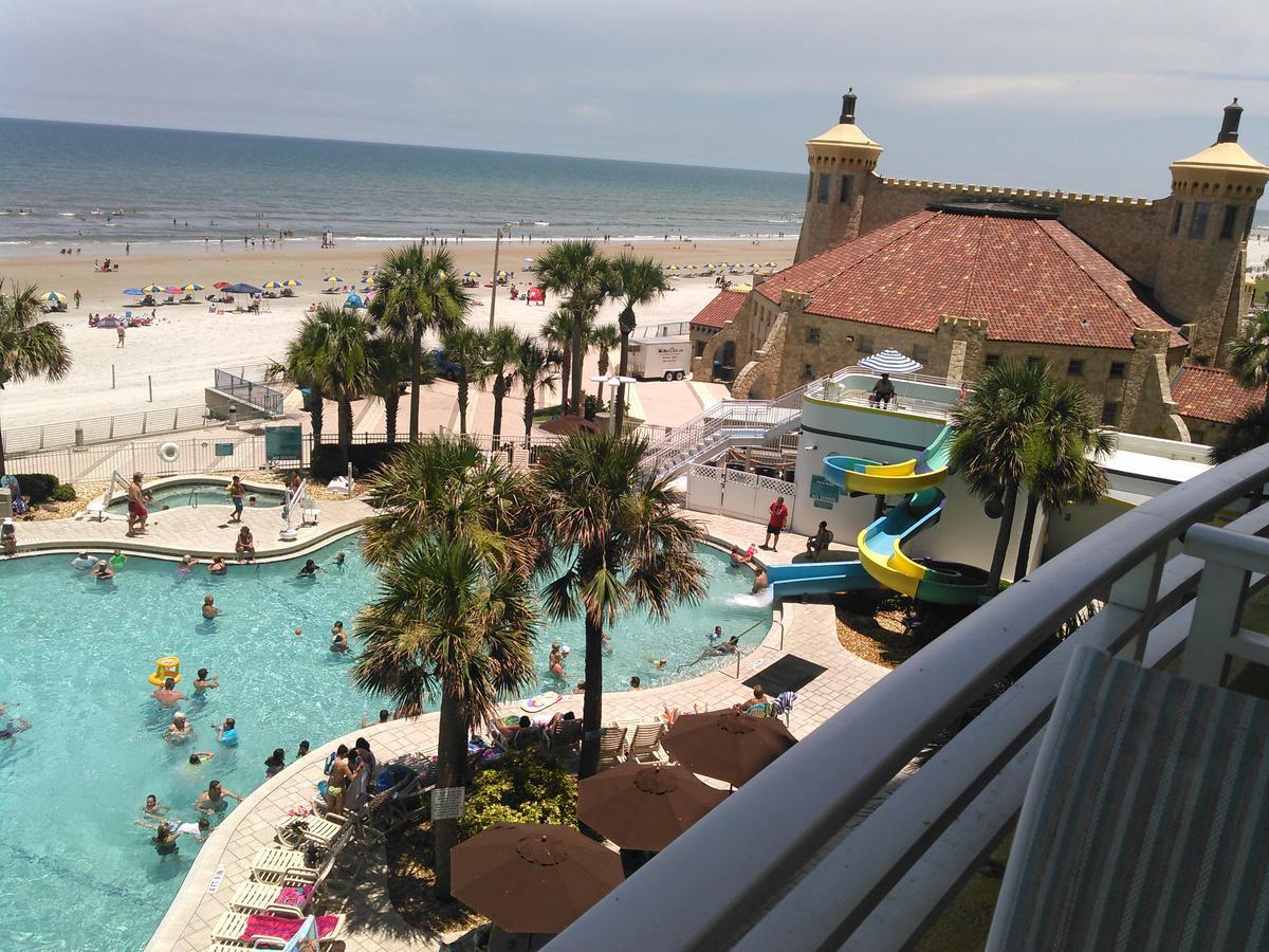 Ocean Walk Resort - Striking Ocean Front View Daytona Beach Bagian luar foto